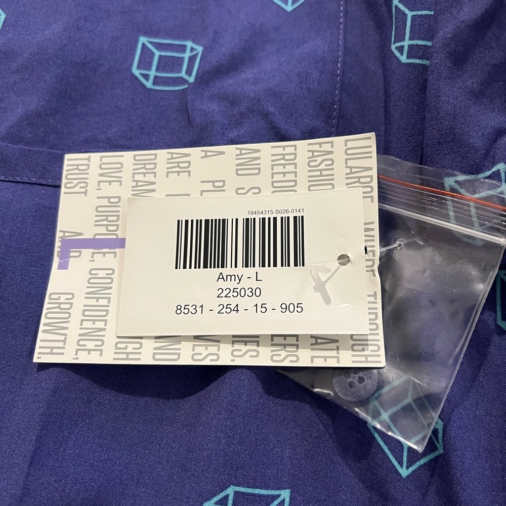 LuLaRoe Blue Geometric Print Button Down Shirt - Picture 6 of 8